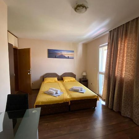 Apartments And Rooms Grande Casa Bar Zewnętrze zdjęcie
